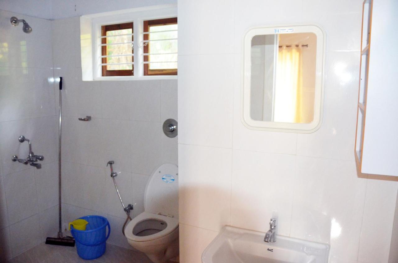 Arya Homestay Bougain Villa Gokarna  Eksteriør bilde