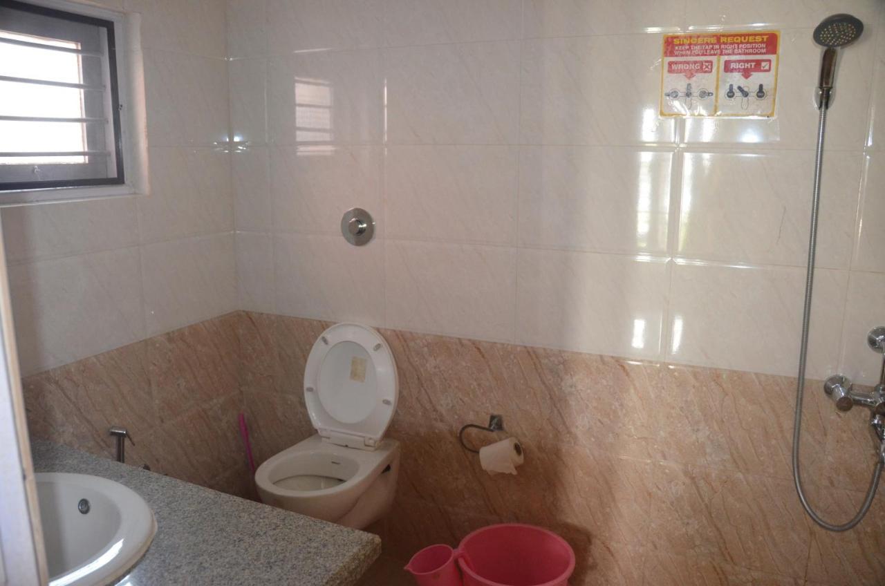 Arya Homestay Bougain Villa Gokarna  Eksteriør bilde