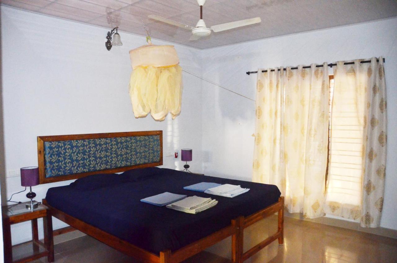 Arya Homestay Bougain Villa Gokarna  Eksteriør bilde