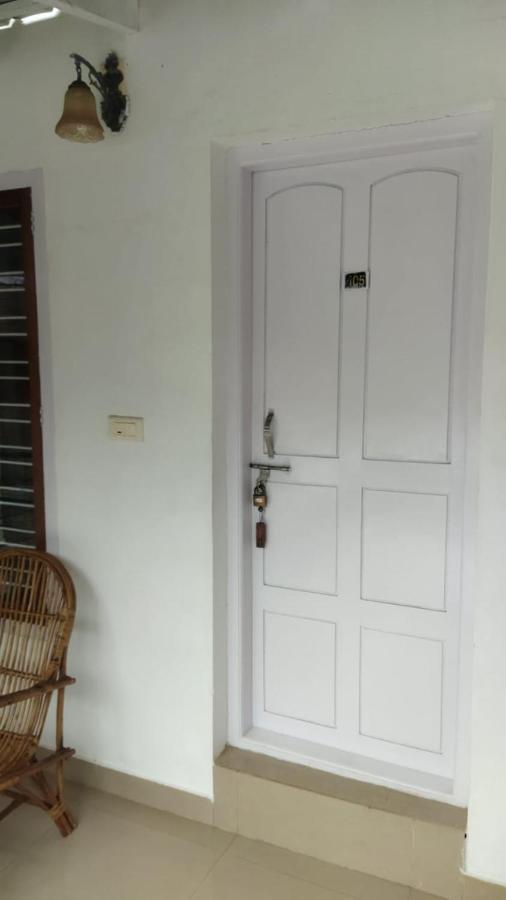 Arya Homestay Bougain Villa Gokarna  Eksteriør bilde