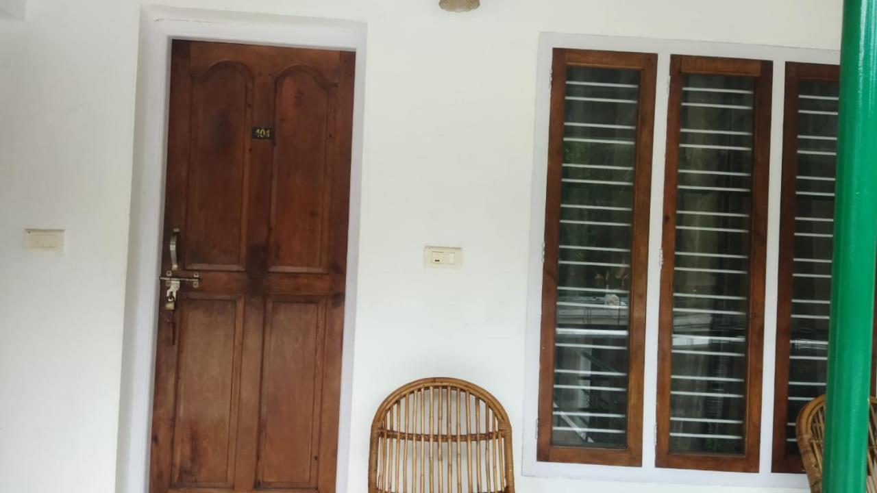Arya Homestay Bougain Villa Gokarna  Eksteriør bilde